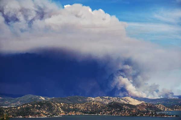 080215moenrockyfireedited