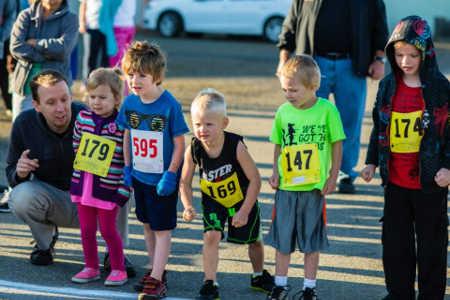 Participants ages 4 to 5 get ready for half kilometer run in 2014 Donut Run in Lake County, Calif. Courtesy photo. 2014kidsmilers