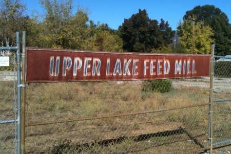 Formerly the site of a feed mill, this parcel of land in Upper Lake, Calif., is now the home of a community garden. Photo courtesy of Bernie Butcher. march2015ulgardensign