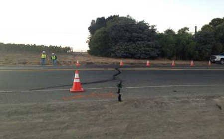 Caltrans crews begin work to quickly repair pavement buckling on Highway 121 in Northern California that resulted from the Napa, Calif., earthquake on Sunday, August 24, 2014. Photo courtesy of Caltrans. quakerepairs121