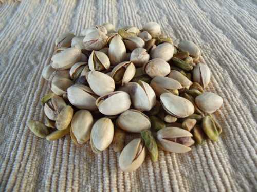 Most of the U.S. pistachio crop is grown in California's San Joaquin Valley. A relatively young endeavor, pistachio farms have only been established there since the 1970s. 081812veggiegirlpistachios