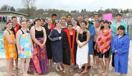 032813clhskhsswimteam