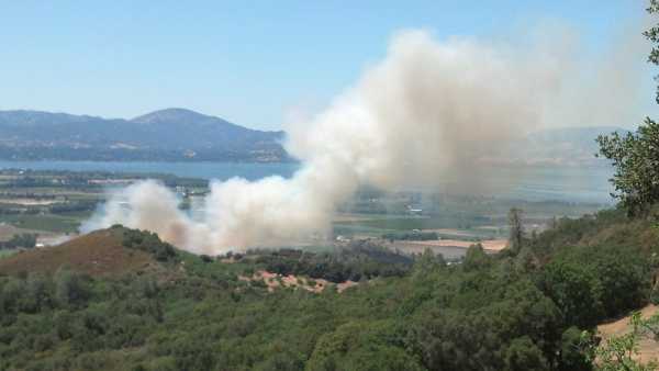 A view of the Mount Fire on Konocti Road in Kelseyville, Calif., on Thursday, June 20, 2013. Photo by Gigi Stahl. 062013stahlmountfire