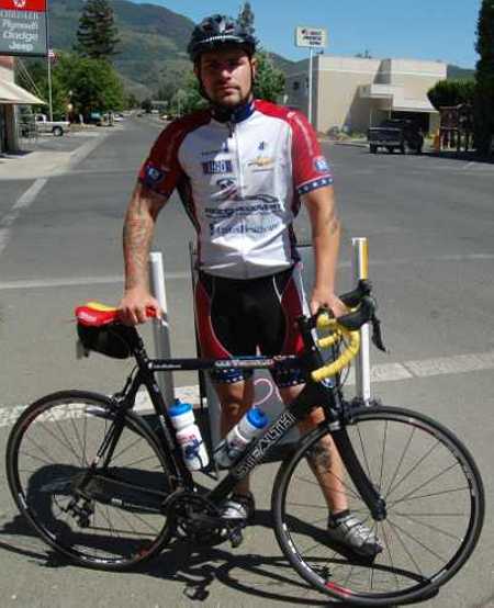 On Sunday, June 9, 2013, Iraq war vet Denny Salisbury will take part in 100-mile bike ride around Clear Lake in Lake County, Calif., in honor of those who have lost their lives in the war. Photo by John Lindblom. dennysalsburybike