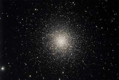 M13, The Great Cluster in Hercules. Image courtesy of www.faintfuzzy.net . lcskiesm13edit