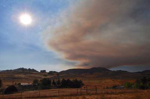The fourth annual Wildfire Safety Expo on Saturday, May 18, 2013, in Kelseyville, Calif., will offer tips for safeguarding homes and property against wildland fires like the Scotts Fire, which burned near Lakeport, Calif., in September 2012. Photo by Korinn Woodard. 2012scottsfirecolumnwoodard