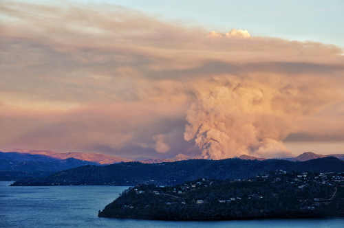 The Jerusalem fire burning Lake County, Calif., on Sunday, August 9, 2015. Photo by Timothy Moen. 080915jerusalemfiretimothymoen