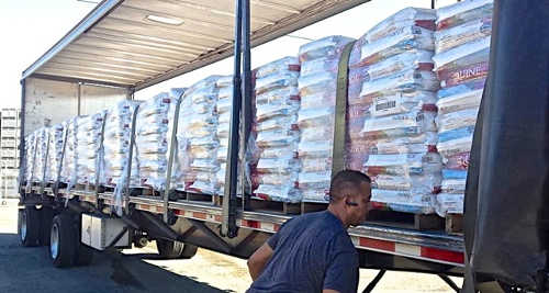 Rainbow Ag and Purina donated 24 pallets of Equine Senior feed to Sonoma Action for Equine Rescue, or SAFER, for wildland fire victims in Lake County, Calif. Photo courtesy of SAFER. saferpurinadonationedit