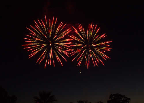 The annual fireworks display, shown above and below, received positive reviews from community members in Clearlake, Calif., on Saturday, July 2, 2016. Photos by Kurt Jensen/Lake County News. 070216jensenclearlakefireworks1